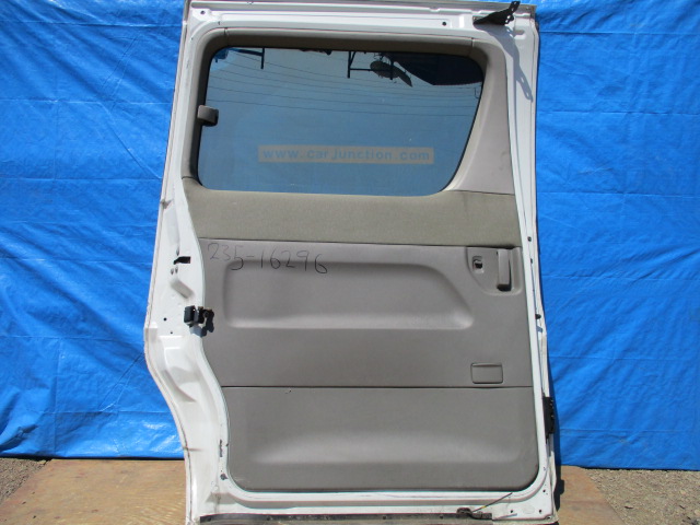 Used Nissan Elgrand INNER DOOR PANNEL FRONT LEFT